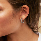 4762-Earrings_BenSmall