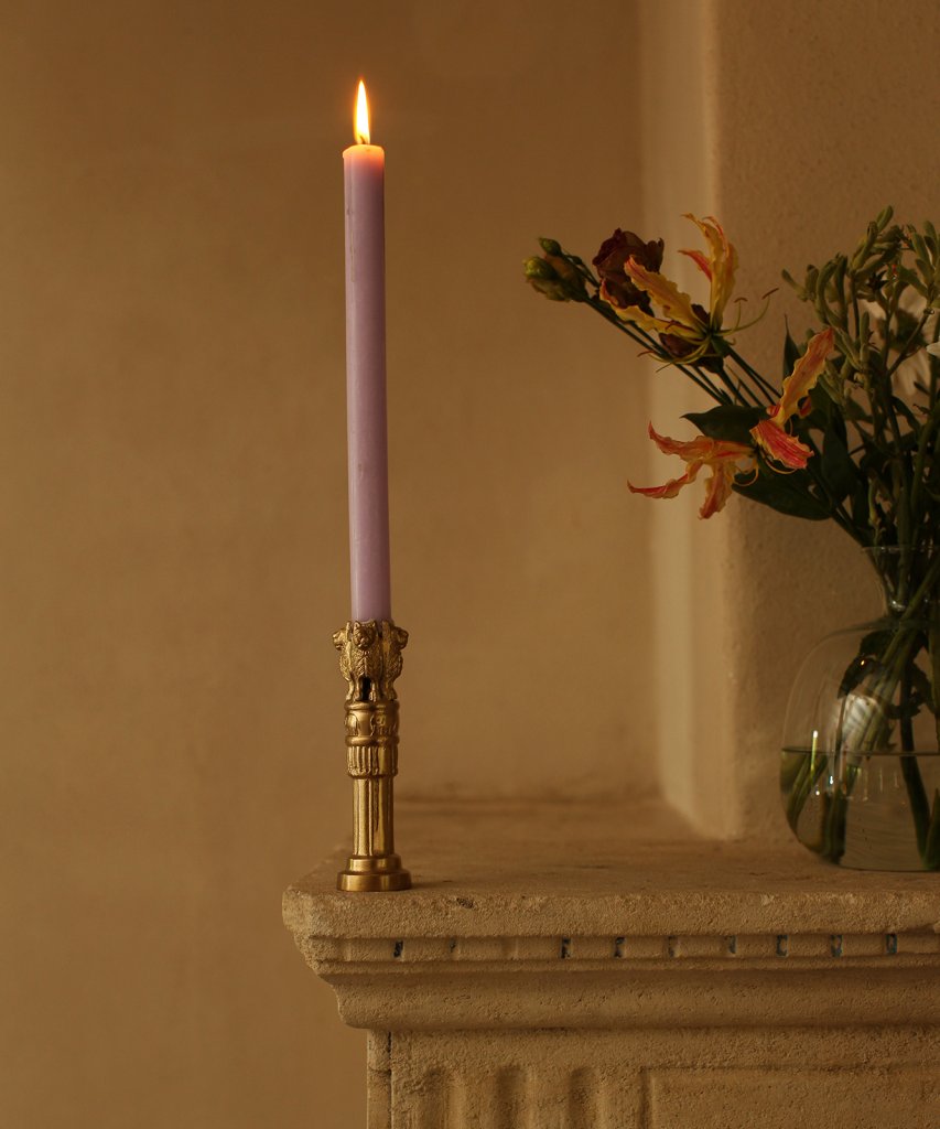 senna-lion-candle-holder-medium-1-AW21-1.20.30.024.921.4-web-853x1024